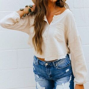 Promesa Size Large Long Sleeve Crop Top Raw Edges Snap Closure Long Sleeve Top